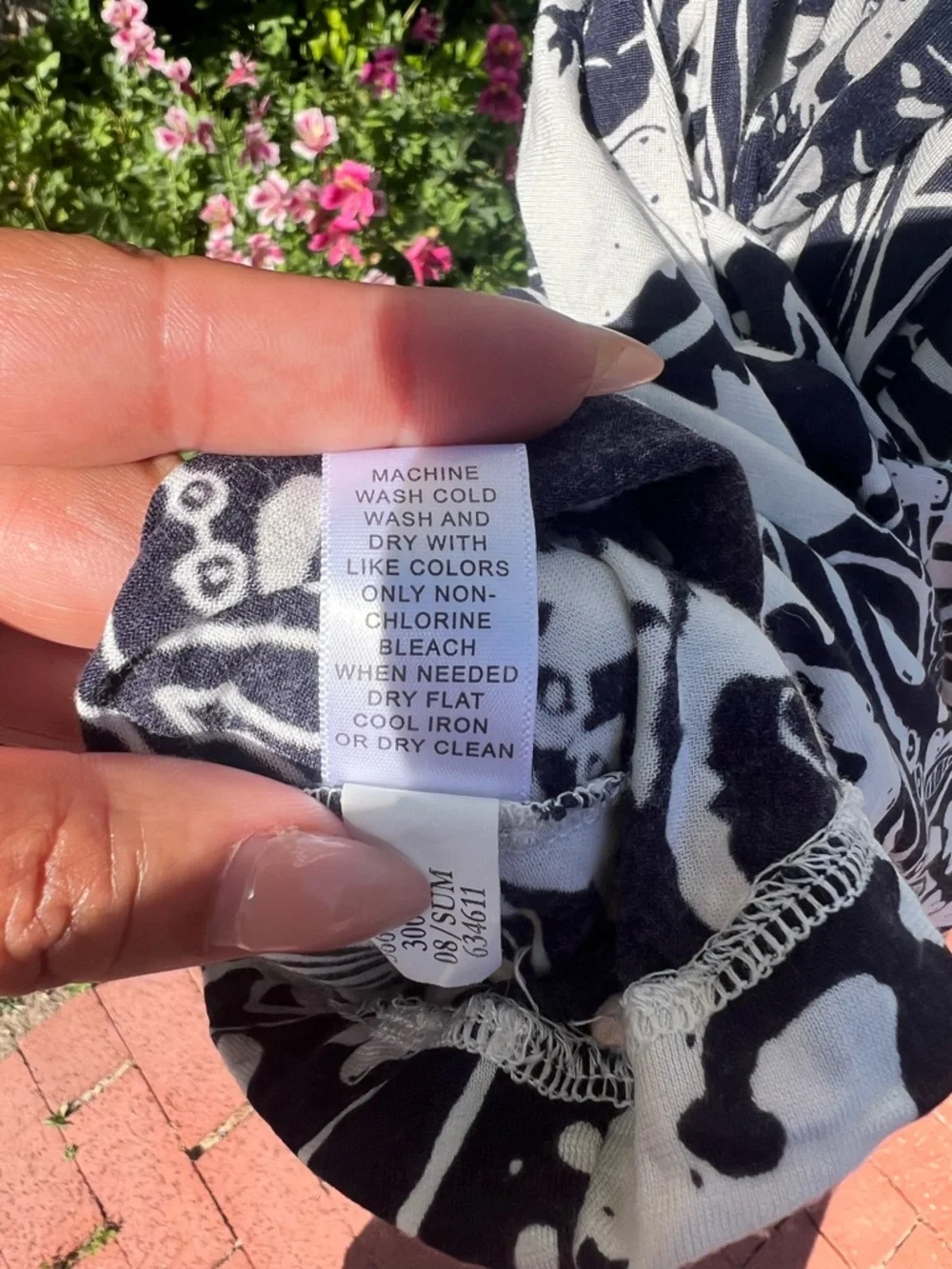 Vintage Banana Republic Navy and White Mini Dress - Picture 5 of 7